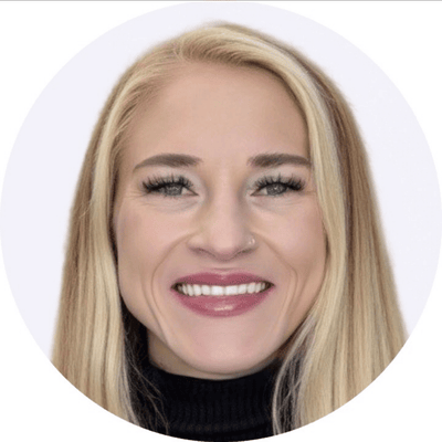 A headshot of a remote personal trainer named Erin B.